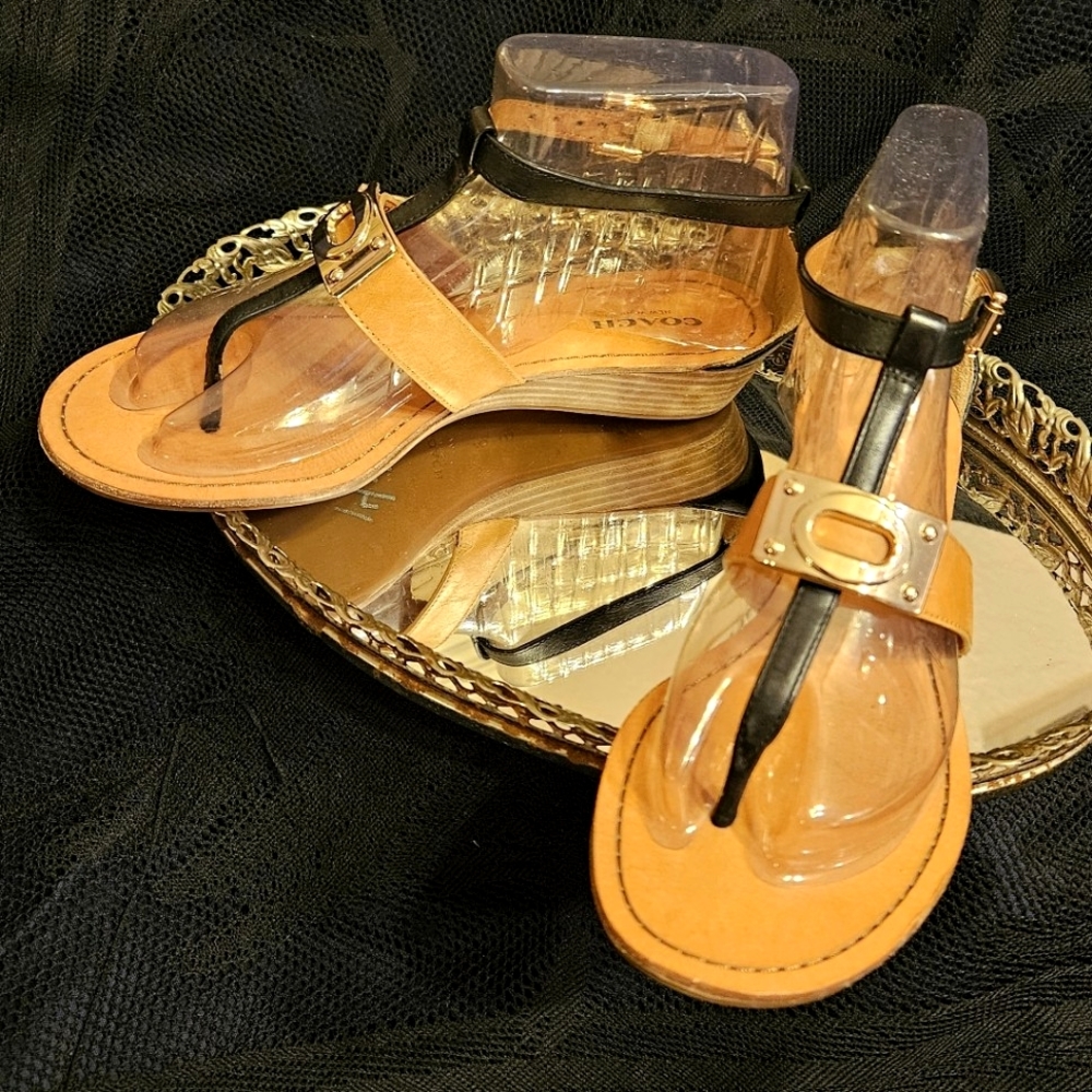 COACH SANDALS